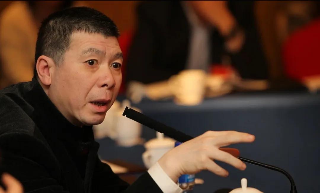 小人物电影_电影人物小传200字_电影人物小犹太